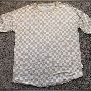 Disney Adult bamboo Beige and White Checkerboard Short Sleeve Shirt Small